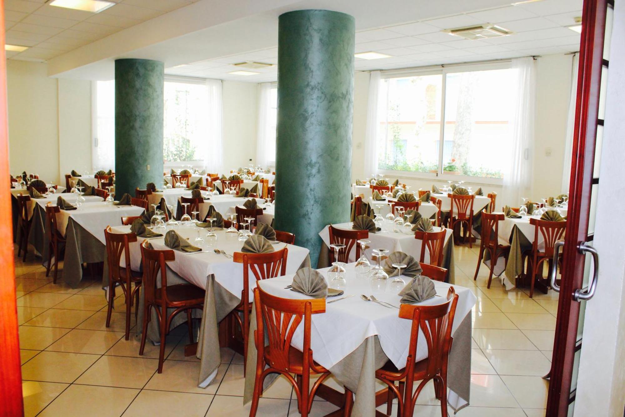Blue Hotel Cesenatico Exterior photo
