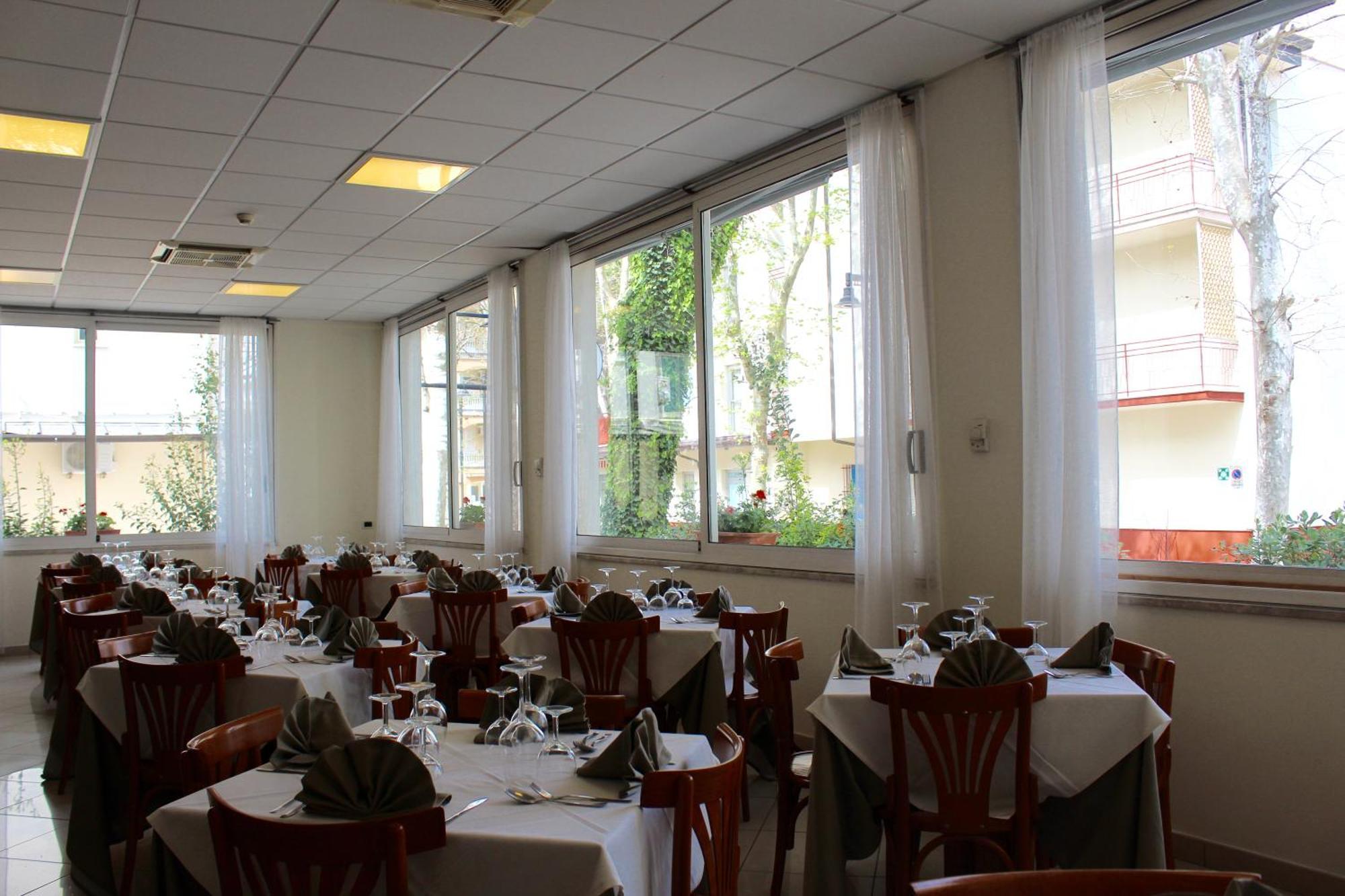Blue Hotel Cesenatico Exterior photo